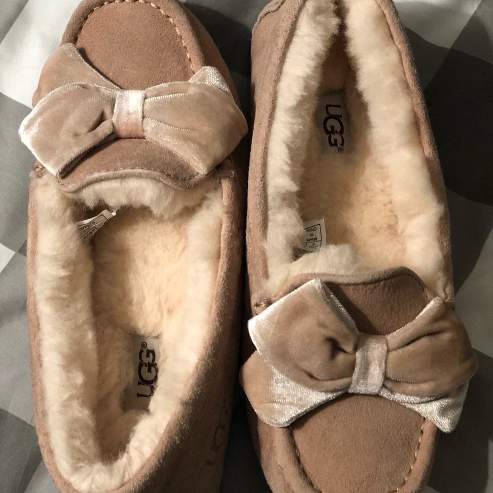 Brand new, in box, size 6 Ugg slippers